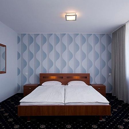 Hotel Naramowice Poznan Ngoại thất bức ảnh