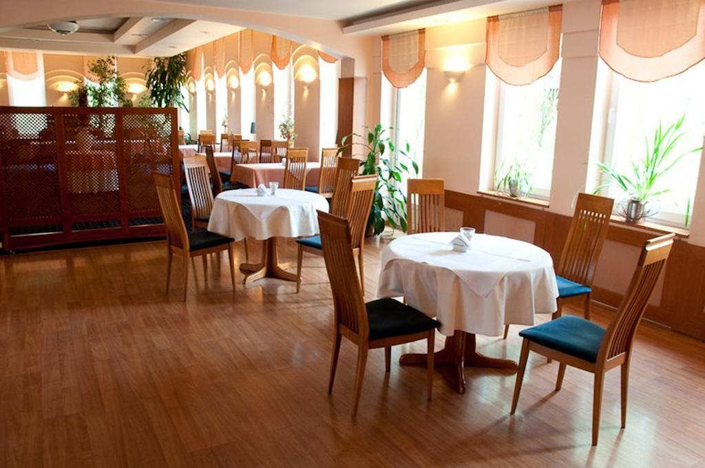 Hotel Naramowice Poznan Nhà hàng bức ảnh